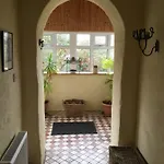 Дом отдыха Restored School Master's House *