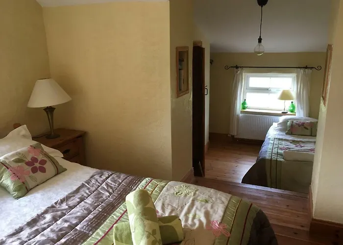 Restored School Master's House 度假居