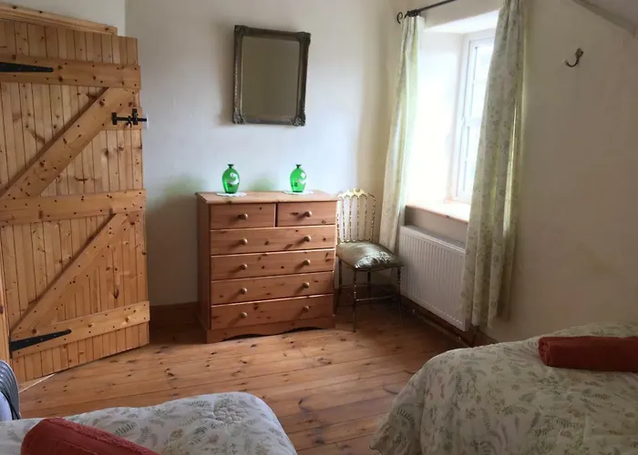 度假居 Restored School Master's House Knights Town