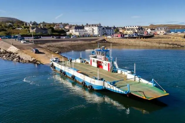 Restored School Master's House 度假居 *